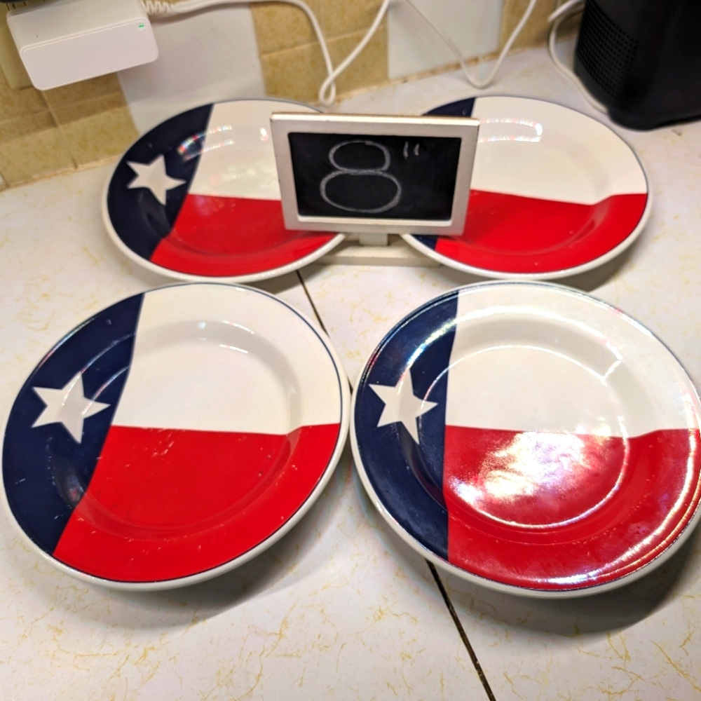 Totally Today set 4 vintage ceramic Texas flag 8" salad/bread‎ plates
